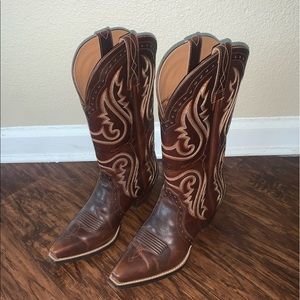 Ariat Cowboy Boots